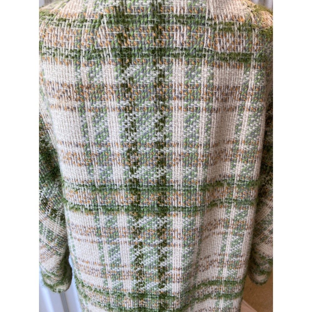 Winter Wool Coat Early 1960s Plaid Boucle - Picture 8 of 10